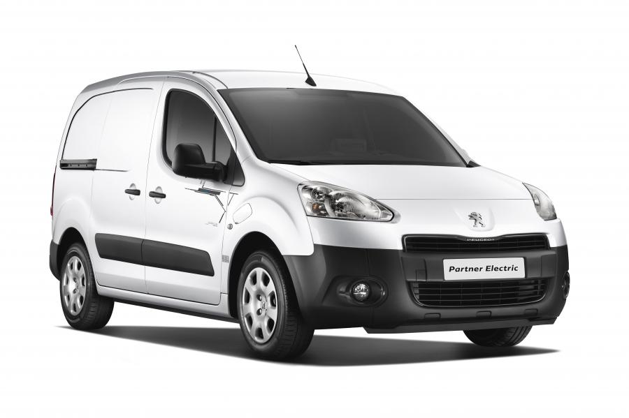  Peugeot Partner Van Electric 2013 года  (фото 9 из 21)